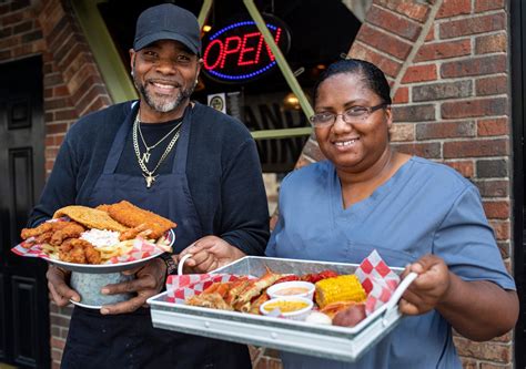 Soul restaurant - Soulivia's Art + Soul Restaurant, Chesapeake, Virginia. 3,853 likes · 5 talking about this · 1,443 were here. Upscale Low-Country Soul-food Restaurant located in the Edinburgh-Hickory area of Chesapeake